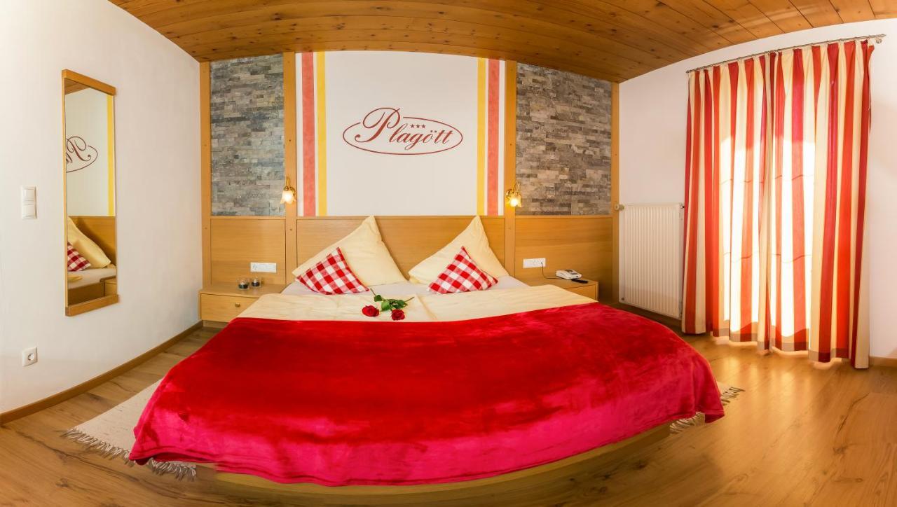 Berghotel Plagött St. Valentin auf der Haid Exteriör bild